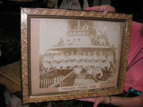 pict0209.jpg (177805 bytes)