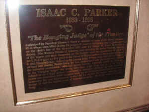 pict1178.jpg (145370 bytes)