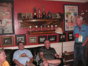 pict0935.jpg (176022 bytes)