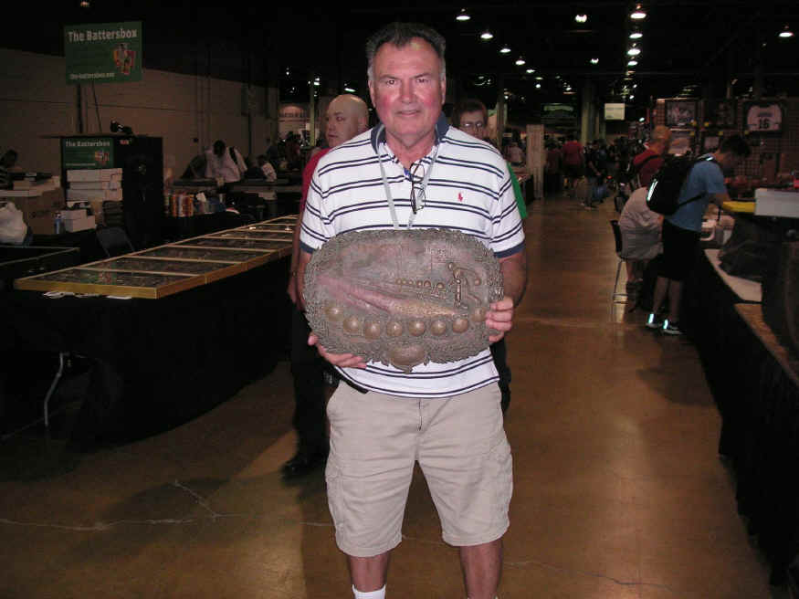 500 Gallery (4).JPG (343717 bytes)