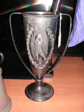 3 bills room first (4).jpg (111814 bytes)