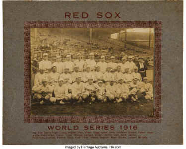 1916 red sox team ws photo.jpg (1756020 bytes)
