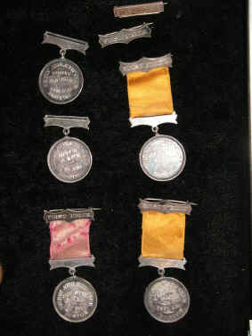 pict6566.jpg (204645 bytes)