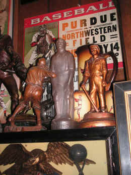 InLineUp_900x1200.jpg (202568 bytes)