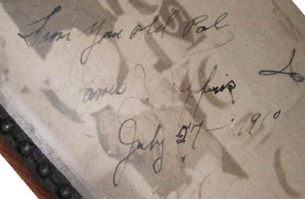 James Jeffries Sig Close.jpg (187309 bytes)