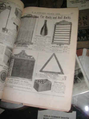 PICT0287_900x1200.jpg (98454 bytes)