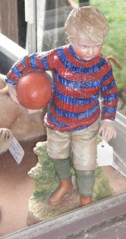 PICT0348_900x1200.jpg (178186 bytes)