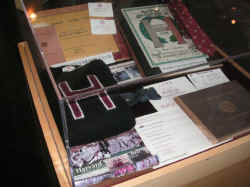 PICT1340_1200x900.jpg (193577 bytes)