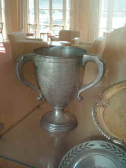 PICT1411_900x1200.jpg (109609 bytes)