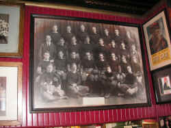 PICT1535_1200x900.jpg (207067 bytes)