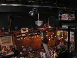 PICT1558_1200x900.jpg (202900 bytes)