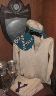 PICT1759_900x1200.jpg (167076 bytes)