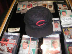 PICT2048_1200x900.jpg (210429 bytes)