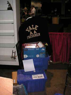 PICT2050_900x1200.jpg (130451 bytes)