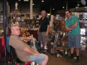 PICT2215_1200x900.jpg (217313 bytes)