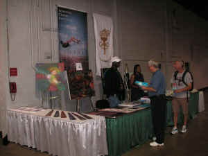 PICT2285_1200x900.jpg (177341 bytes)