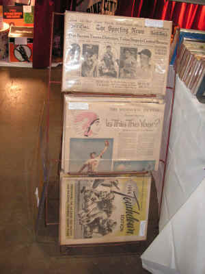 PICT2392_900x1200.jpg (168826 bytes)