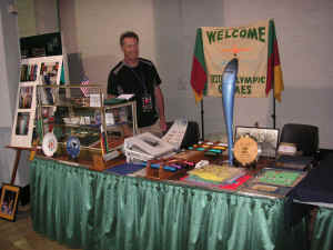 PICT2448_1200x900.jpg (213392 bytes)