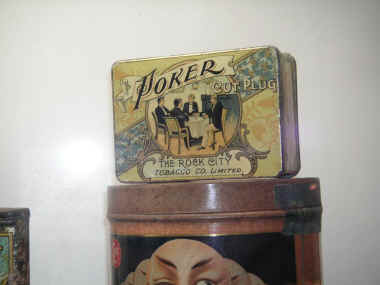 PICT4060_1200x900.jpg (156655 bytes)