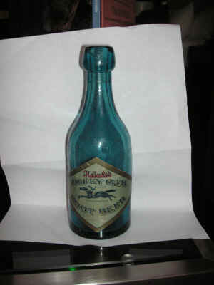 PICT4521_900x1200.jpg (111842 bytes)