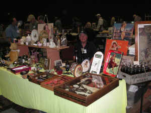 PICT4592_1200x900.jpg (213588 bytes)