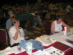 PICT4649_1200x900.jpg (205577 bytes)