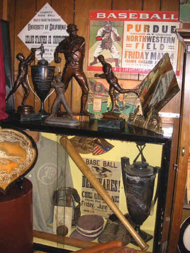 full case & top.jpg (636717 bytes)