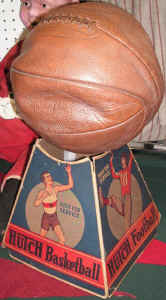 Hutch Ball Display.JPG (319718 bytes)