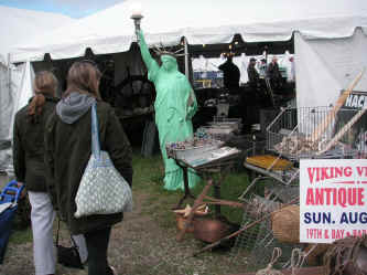 PICT0196_1200x900.jpg (226551 bytes)