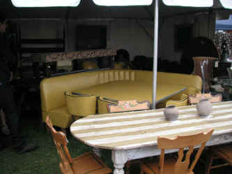 PICT0344_1200x900.jpg (162801 bytes)