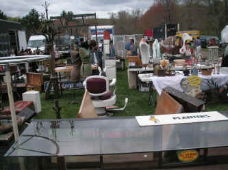 PICT0378_1200x900.jpg (213297 bytes)