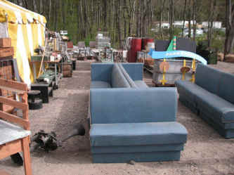 PICT0426_1200x900.jpg (214976 bytes)