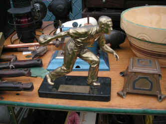 PICT0457_1200x900.jpg (175283 bytes)