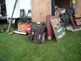 PICT0498_1200x900.jpg (258346 bytes)