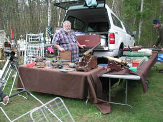 PICT0549_1200x900.jpg (242821 bytes)