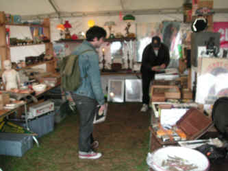 PICT0757_1200x900.jpg (156563 bytes)