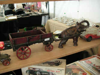 PICT0761_1200x900.jpg (173265 bytes)