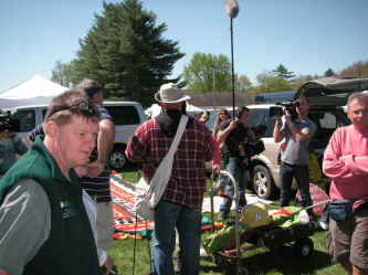 PICT1051_1200x900.jpg (219751 bytes)