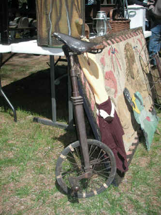 PICT1068_900x1200.jpg (252438 bytes)