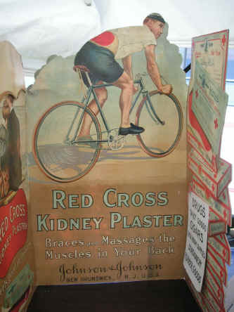 PICT1166_900x1200.jpg (162739 bytes)