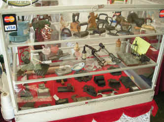 PICT1234_1200x900.jpg (213344 bytes)