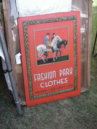 PICT1280_900x1200.jpg (180054 bytes)