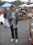 PICT7222_1200x1600.jpg (182012 bytes)