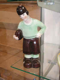 PICT7724_900x1200.jpg (63662 bytes)