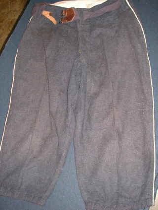 Pants Front.JPG (112063 bytes)
