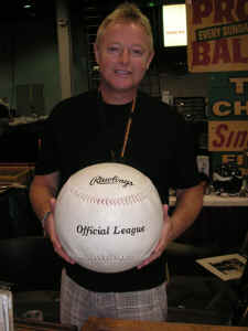 Rawlings Store Display BB.JPG (132702 bytes)