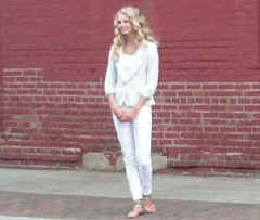 blondie2.jpg (21577 bytes)